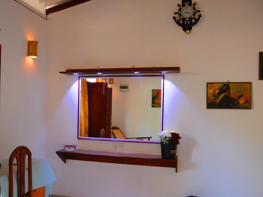 Pitaramba Lodge Bentota Habitación foto